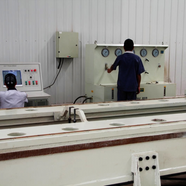 b分段打壓機(jī)