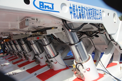 博邁爾盛裝亮相第十五屆中國(guó)國(guó)際煤炭采礦技術(shù)交流及設(shè)備展覽會(huì)